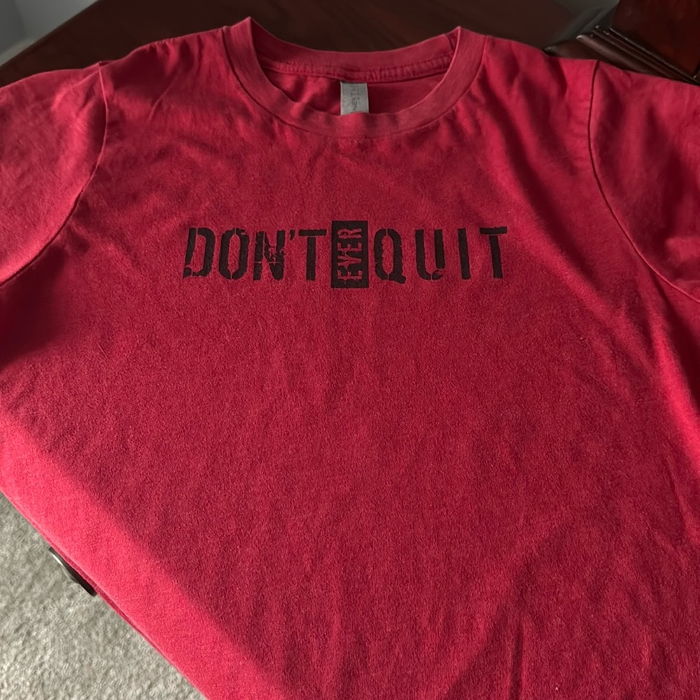 Boys motivational t-shirt size 8